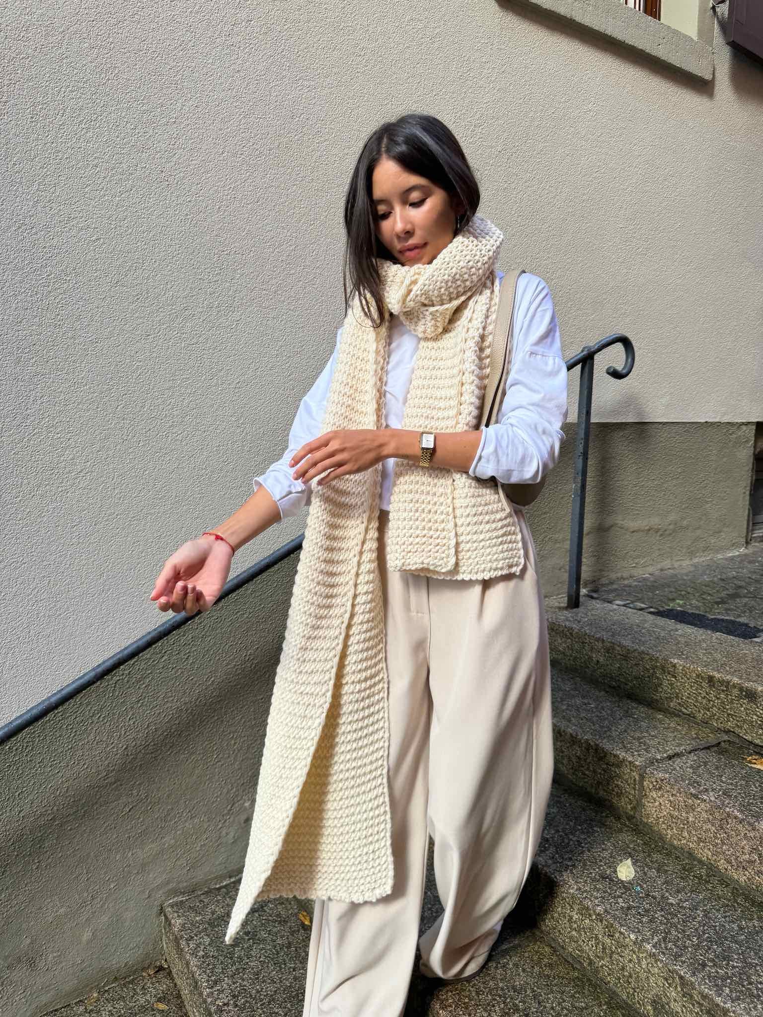 XL Knit Scarf für Damen in Creme von Maingold Basics